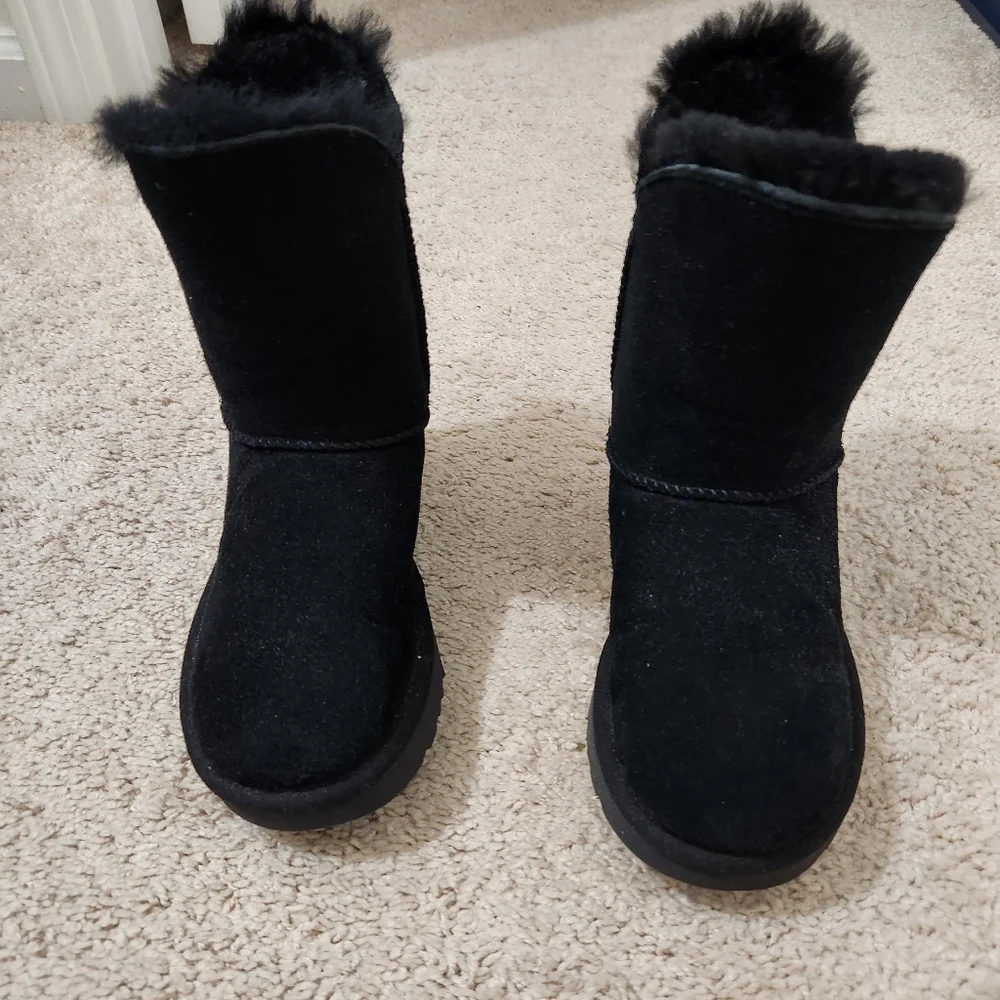 Ugg Australia Constantine Black Lace Boots Size 5 - Picture 2 of 5